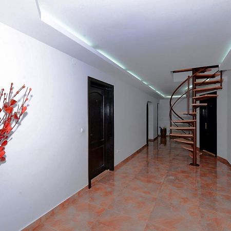 מלון וטרה דורניי Casa Teo&Andreea מראה חיצוני תמונה